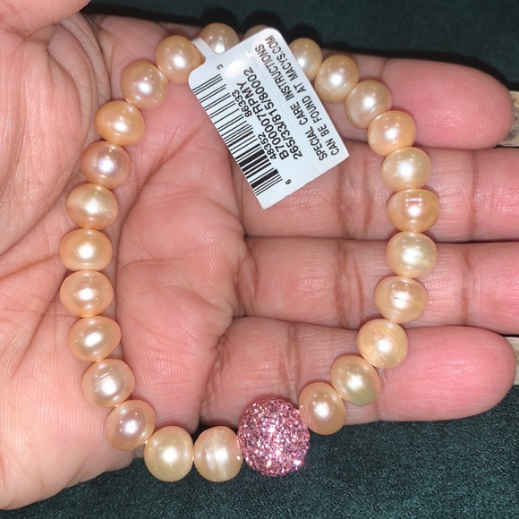 Cultured Pearl Brqcelet - Picture 2 of 4